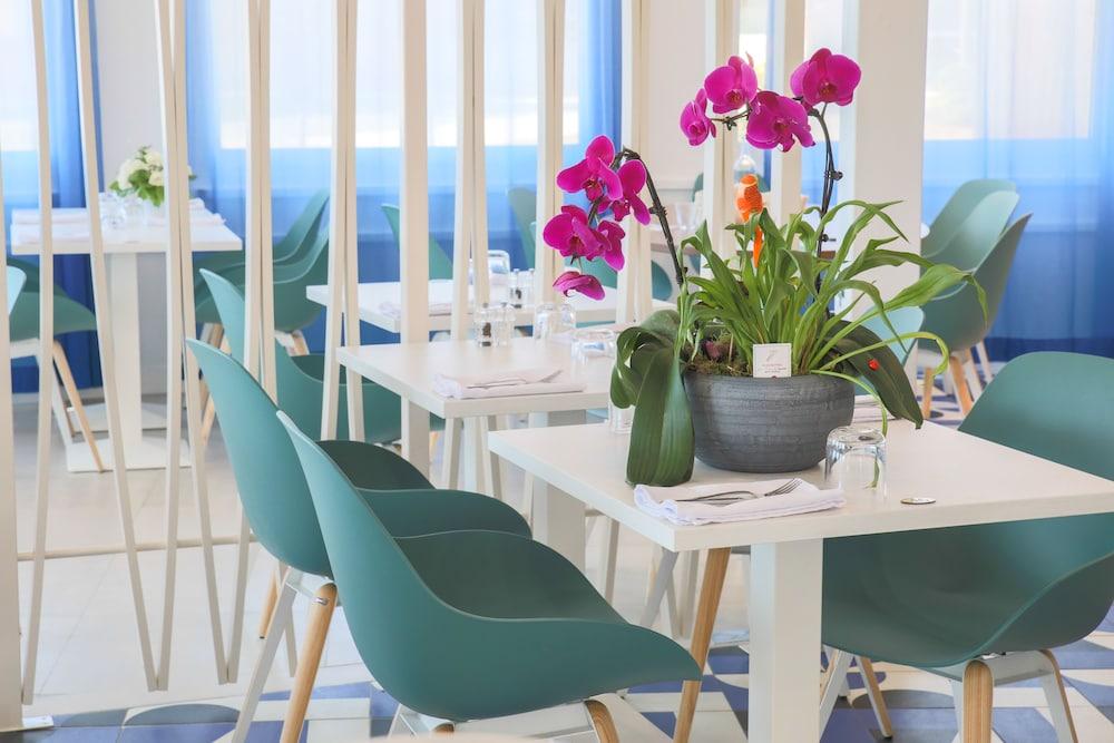 Ibis La Ciotat Hotel Exterior photo